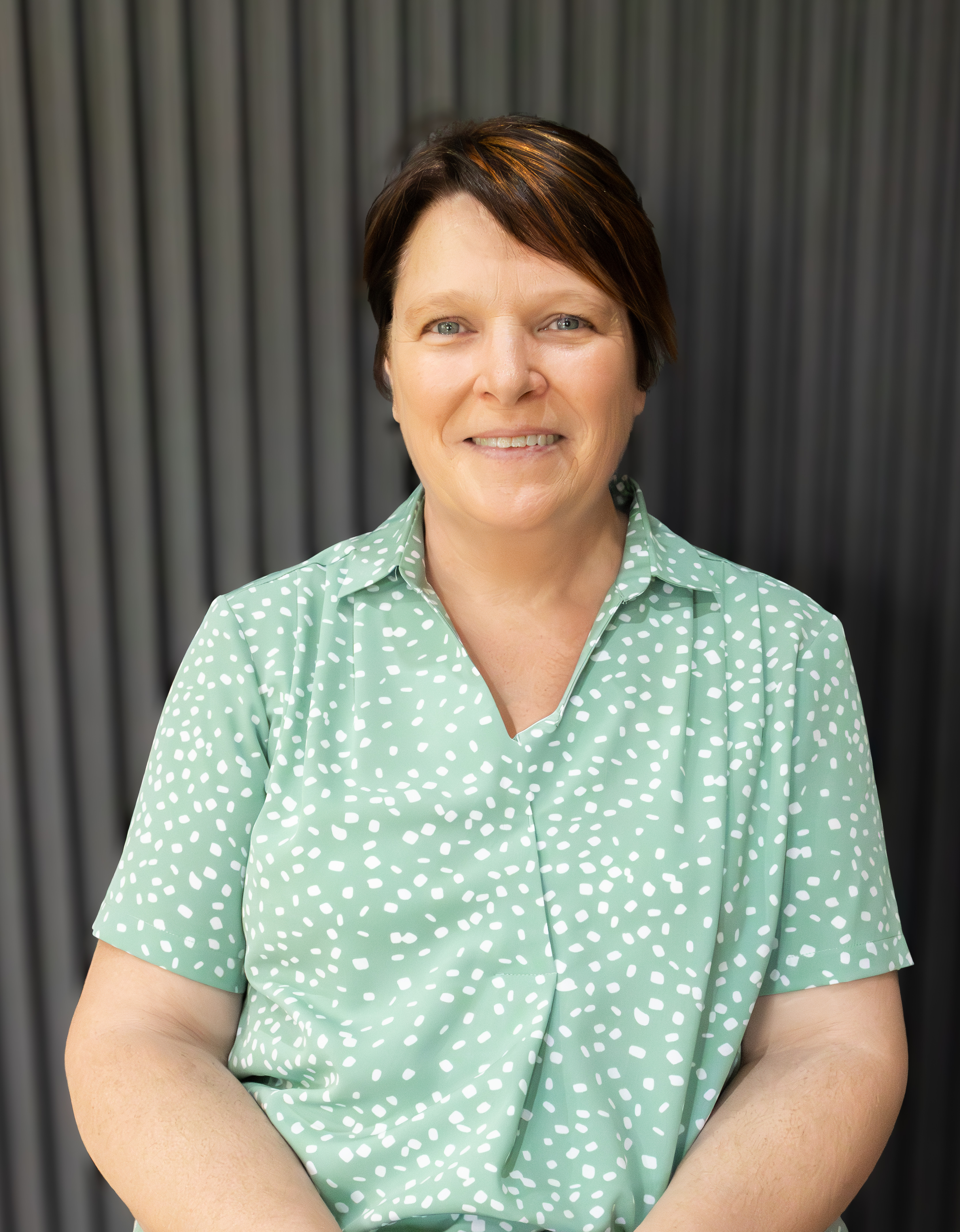 Mrs Ursula Pretorius