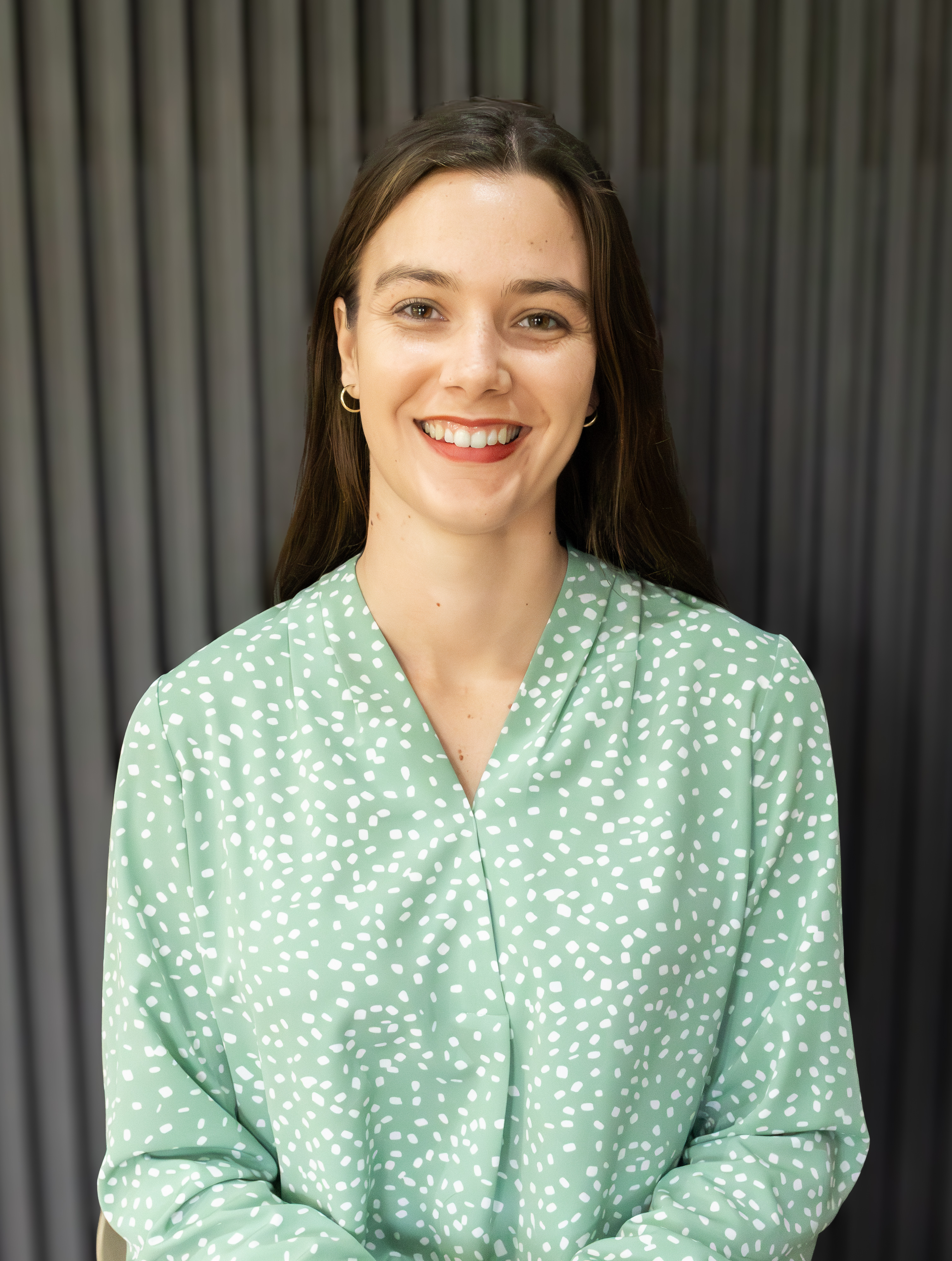 Mrs Winona Potgieter