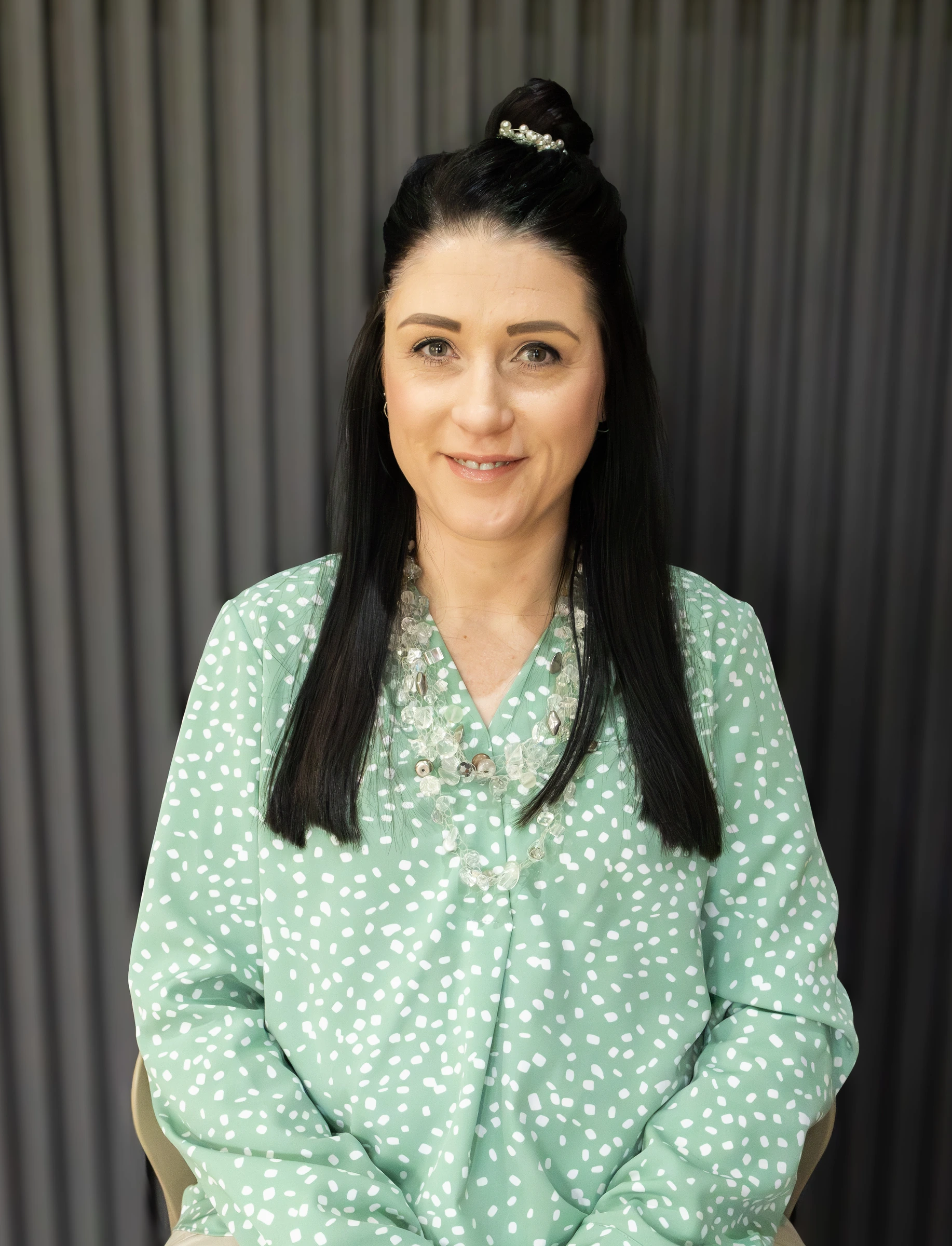 Ms Rouchelle Basson